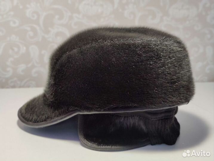 Меховая мужская кепка