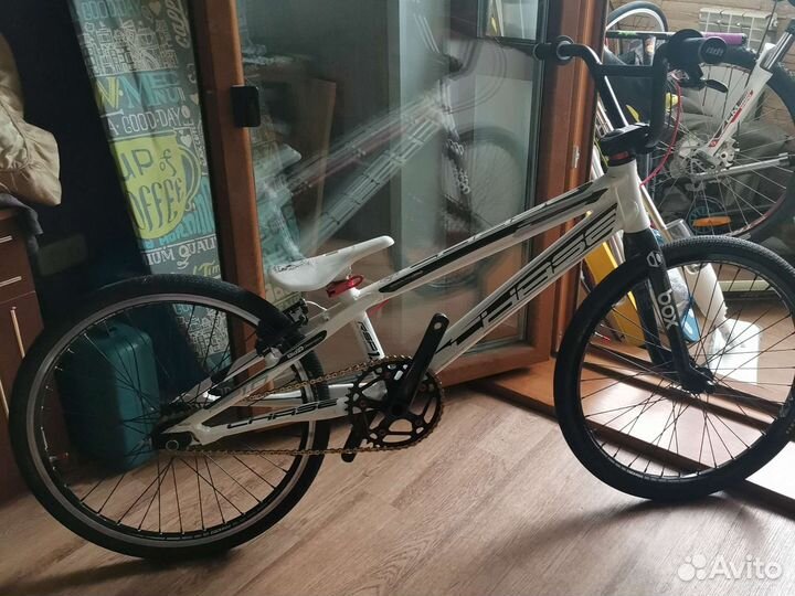 Велосипед Bmx race