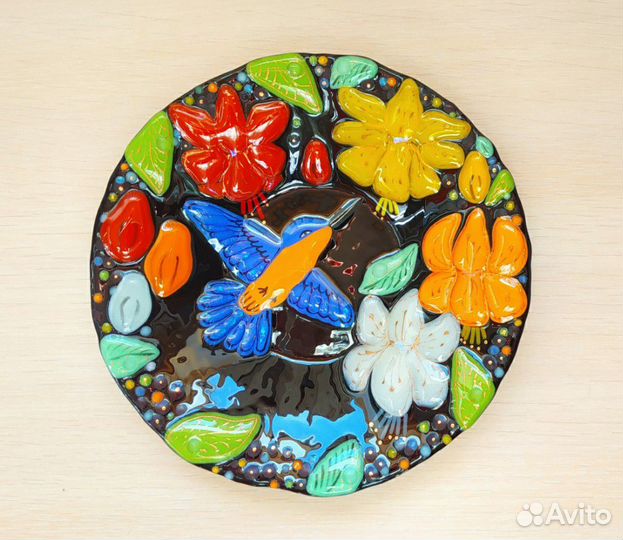 Тарелка птичкой из стекла ручной работы