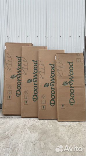 Дверь стеклянная для бани и сауны