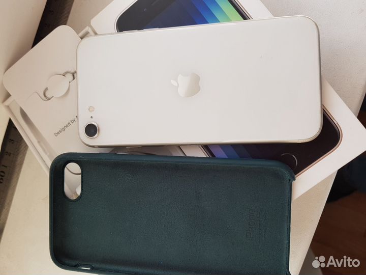 iPhone SE 3 2022 64gb