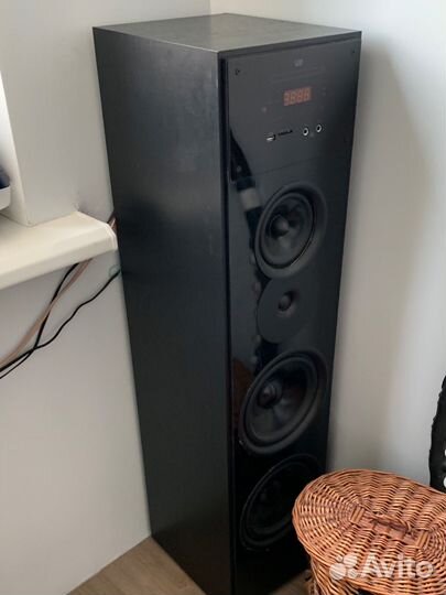 Активные напольные колонки