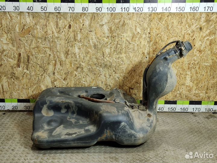 Бак топливный Volkswagen Passat b3 b3