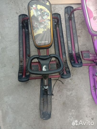 Детский снегокат с ручкой