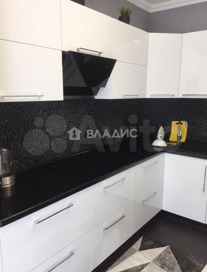 1-к. квартира, 40 м², 4/16 эт.