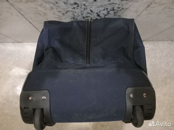 Хоккейный баул на колесах