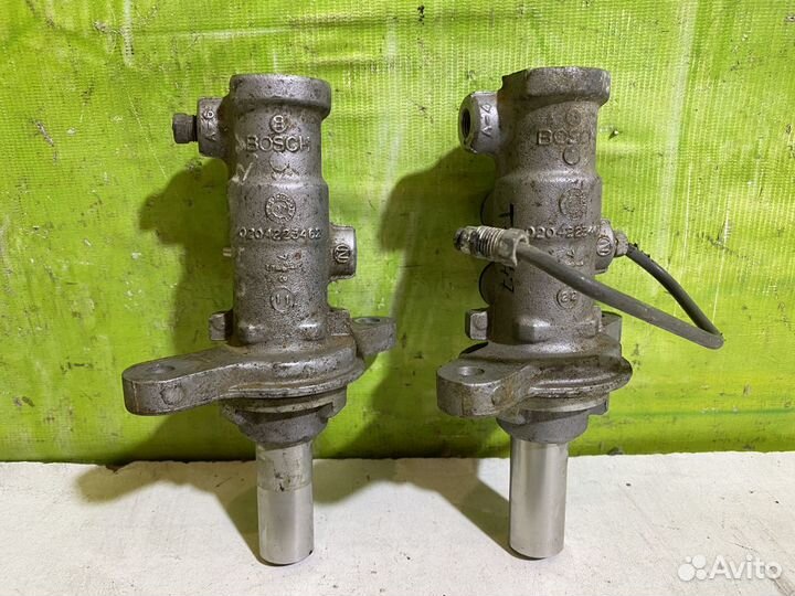 Главный тормозной цилиндр Toyota Camry V40