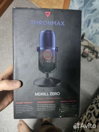 Микрофон Thronmax M4 + стойка