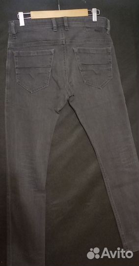 Мужские джинсы diesel w30-l32