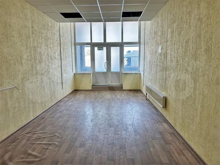 Продам торговое помещение, 90 м²