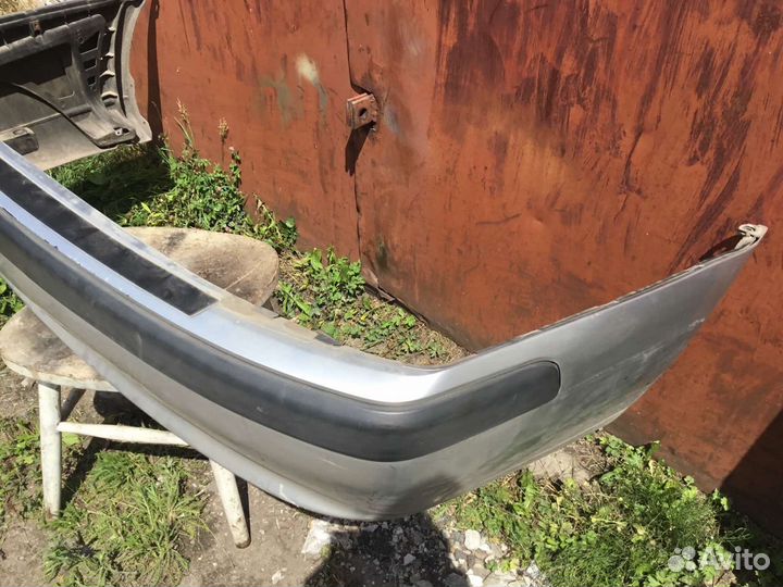 Задний бампер митсубиси каризма