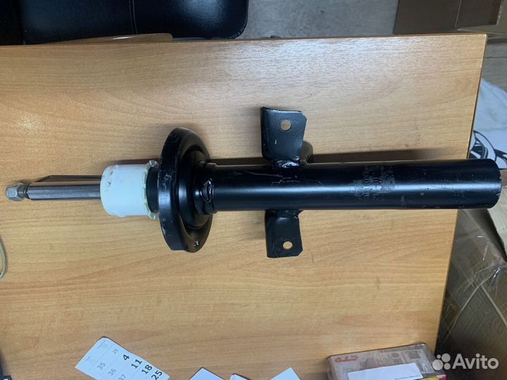 Амортизатор задний газовый Ford Mondeo III