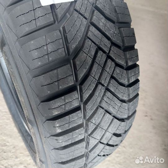 Sailun Commercio 4 seasons 215/65 R16C 109T