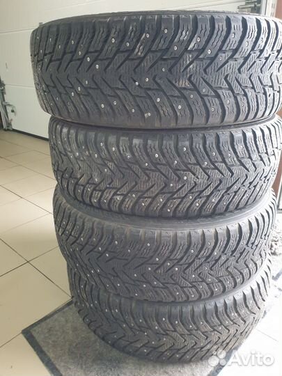 Nokian Tyres Hakkapeliitta 7 215/65 R17 95H