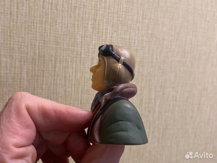 Пилот для авиа модели