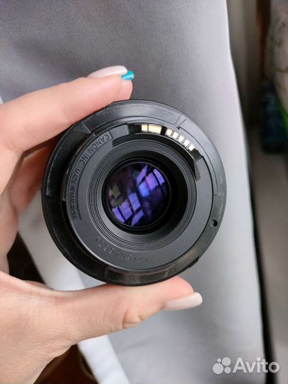 Объектив canon 50mm 1.8