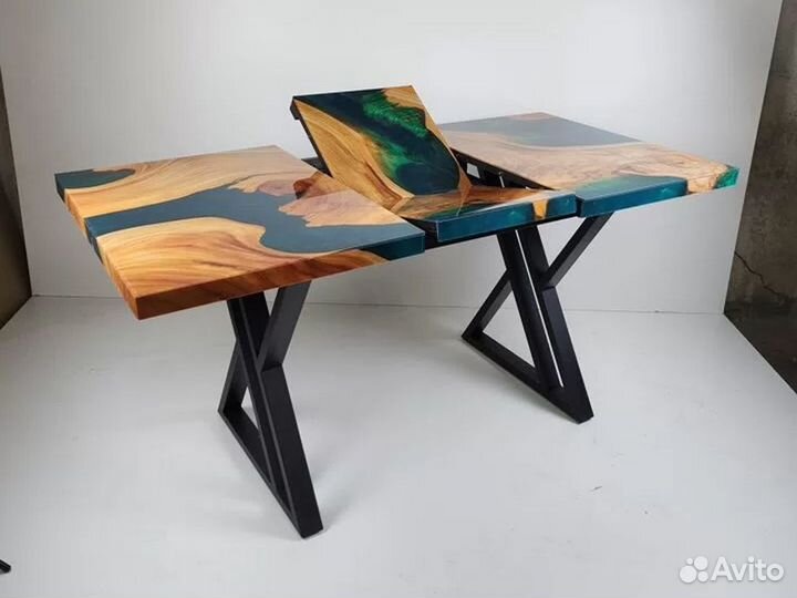 Кухонный стол 3-D 