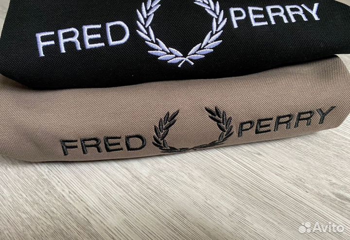 Свитшот Fred Perry