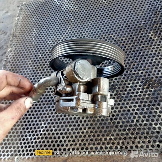 Насос гур Mazda 3 BK Z6