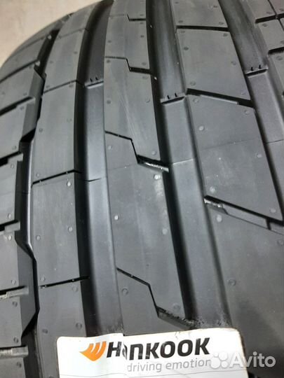 Hankook Ventus S1 Evo 3 K127B 245/35 R21 и 275/30 R21 98Y