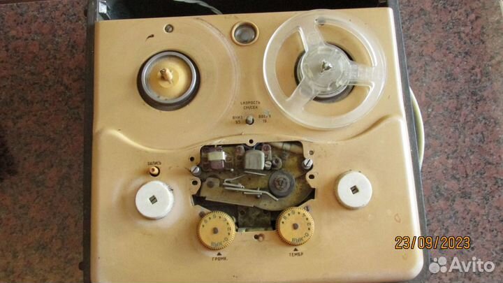 Катушечный магнитофон СССР Яуза 5