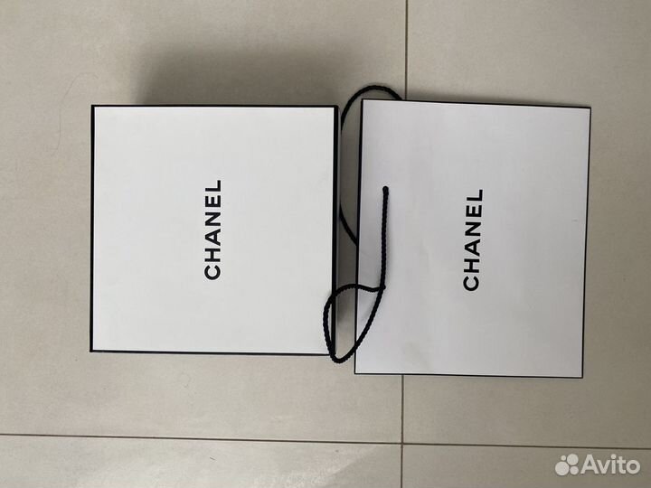 Коробка и пакет от косметики Chanel