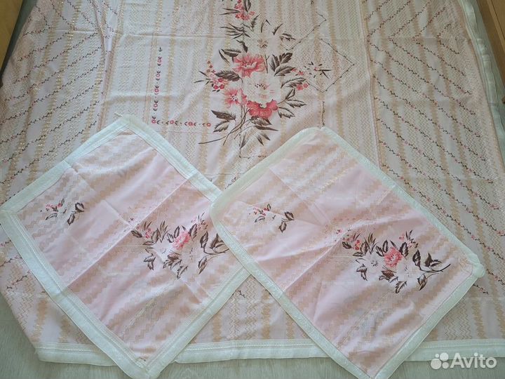 Покрывало на кровать комплект