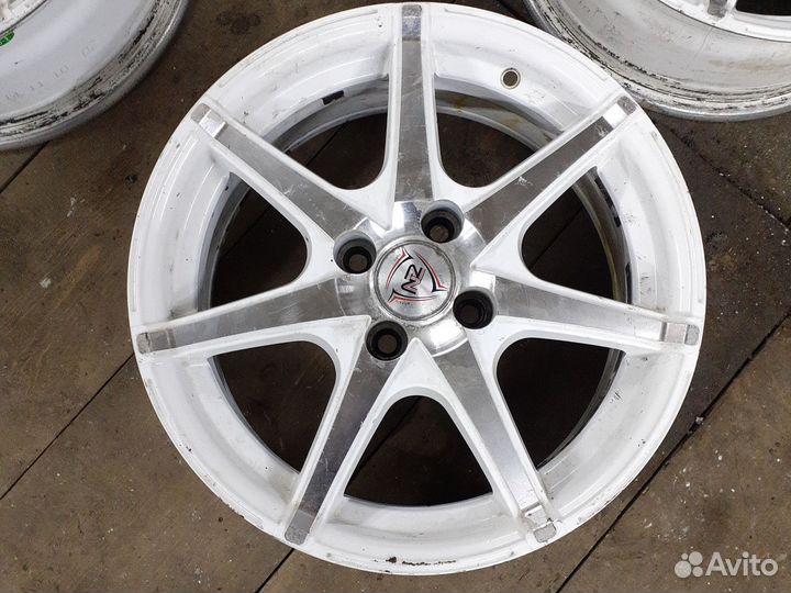 Литые диски r15 на ваз 4 98 бу