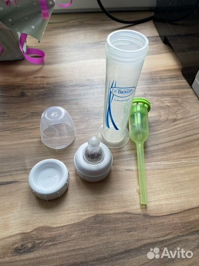 Бутылочка для кормления