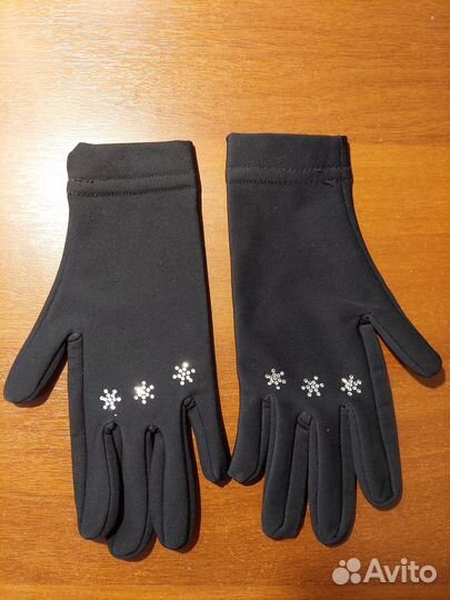 Перчатки для фигурного катания