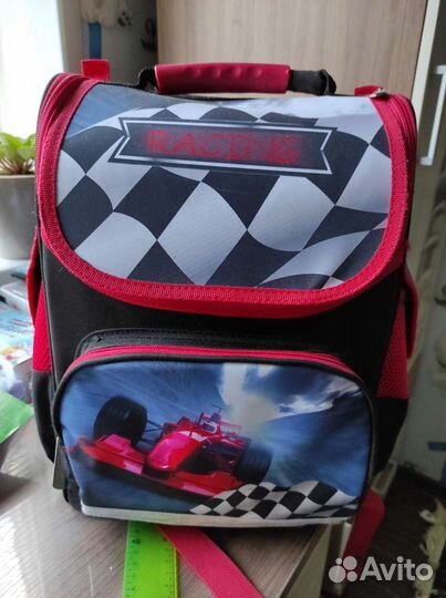 Рюкзак школьный для мальчика ортопедический