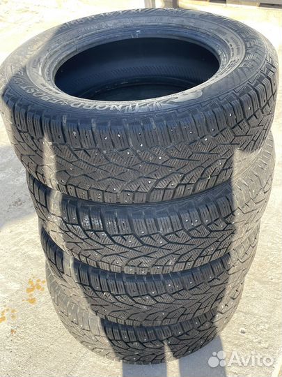 Gislaved NordFrost 100 SUV 215/65 R16 102T