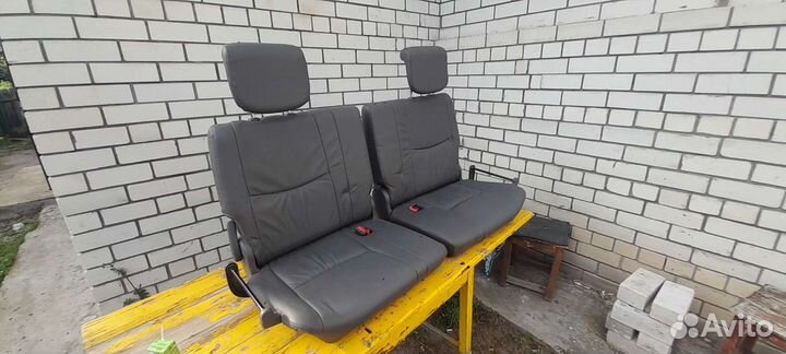 Кресло третий ряд прадо 120