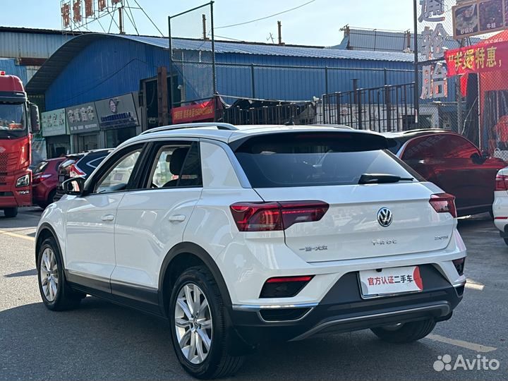 Volkswagen T-Roc 1.5 AMT, 2020, 27 000 км