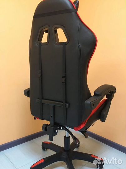 Офисное кресло (геймерское). Кресло для директора