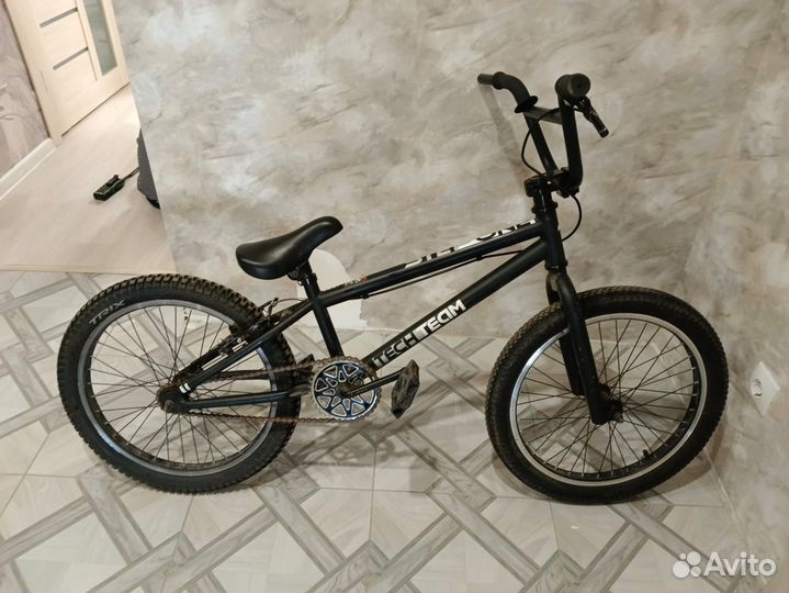 Велосипед трюковой bmx tech team step one