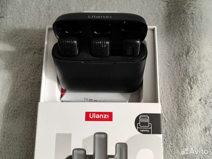 Петличный микрофон для iPhone Ulanzi