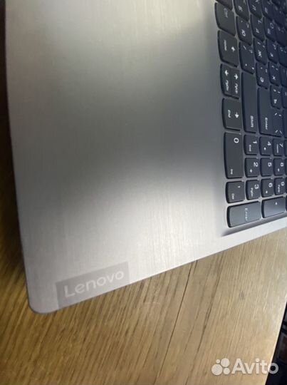 Ноутбук Lenovo s145-15iii Как новый