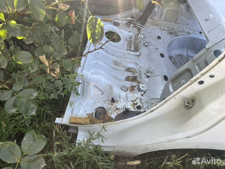 Запчасти на renault logan 2