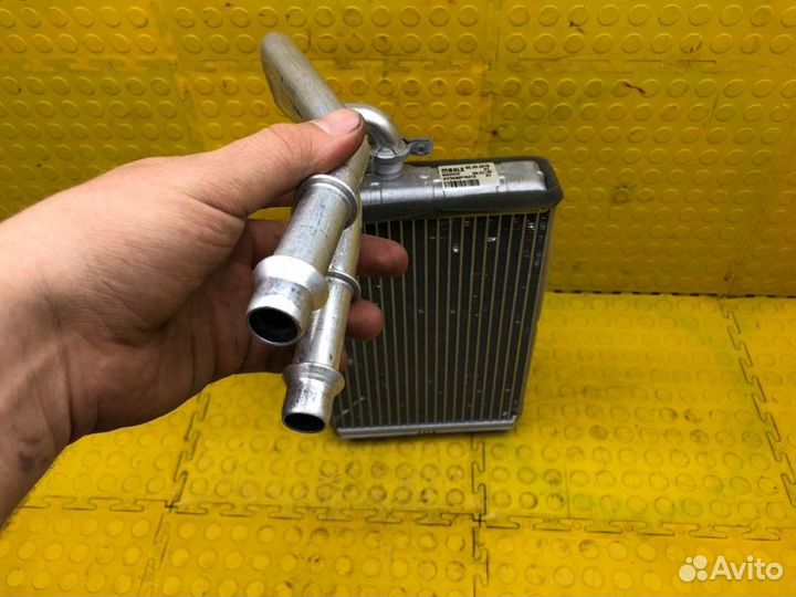 Б/У радиатор отопителя (печки) В хорошем