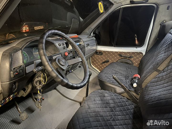 ГАЗ ГАЗель 3302 2.3 МТ, 2005, 180 000 км