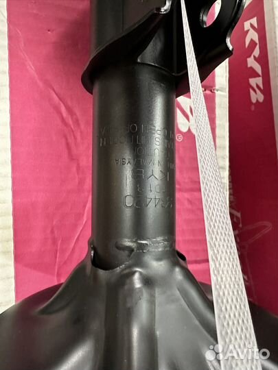 Амортизаторы передние Mitsubishi Lancer 9 334420