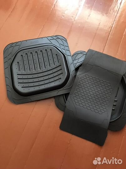 Автомобильные резиновые коврики Carved l