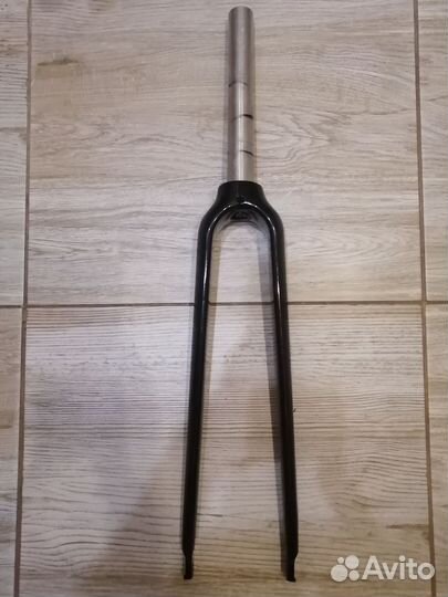 Ригидная вилка алюминиевая Levelup