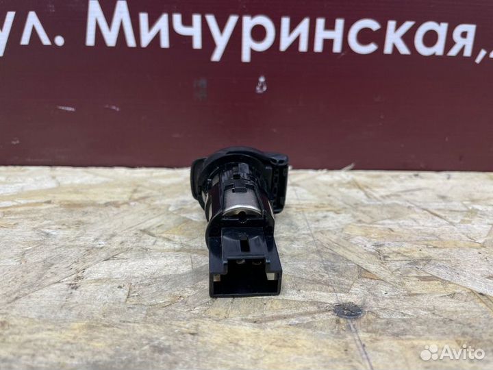 Розетка LADA X-Ray