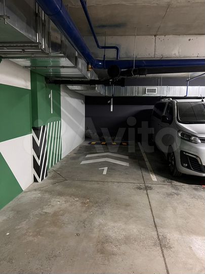 Машиноместо, 14 м²