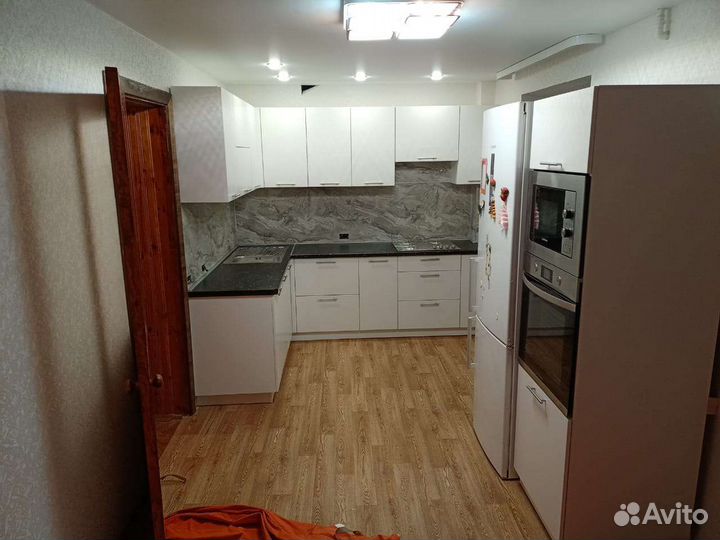 Кровать