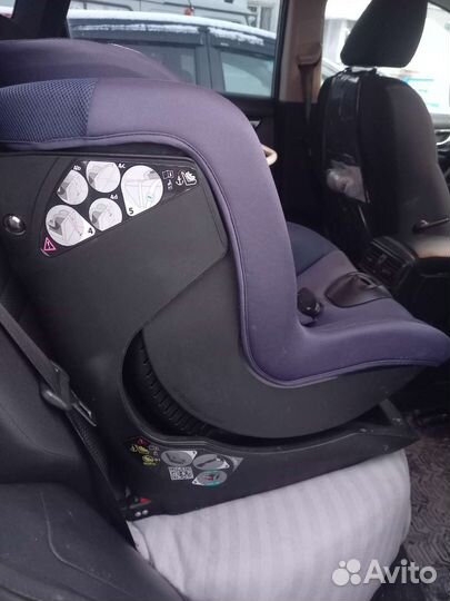 Автокресло 9 до 18 кг Chicco Oasys