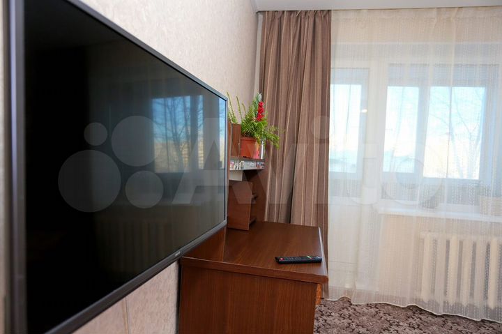 2-к. квартира, 45 м², 3/9 эт.