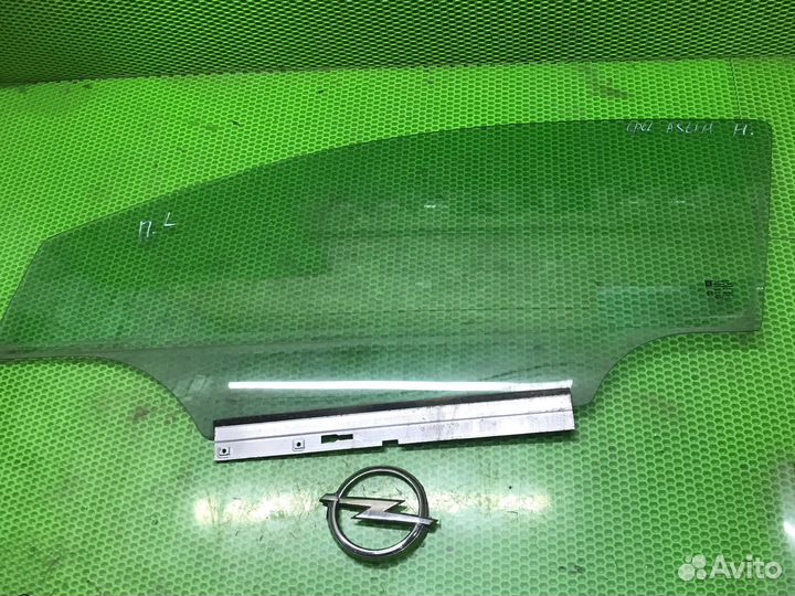 Переднее левое стекло Opel Astra H